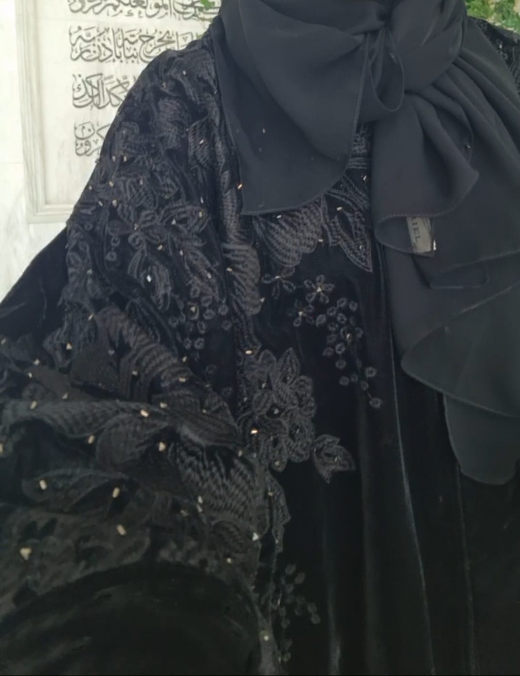 Abaya Feriel Velvet
